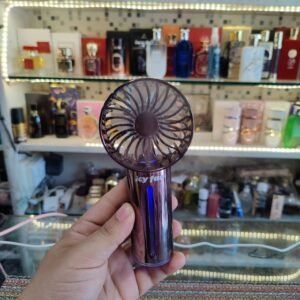 USB rechargeable spray cooling fan close-up